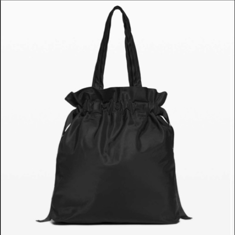 Lululemon Easy As Sunday Tote Bag
